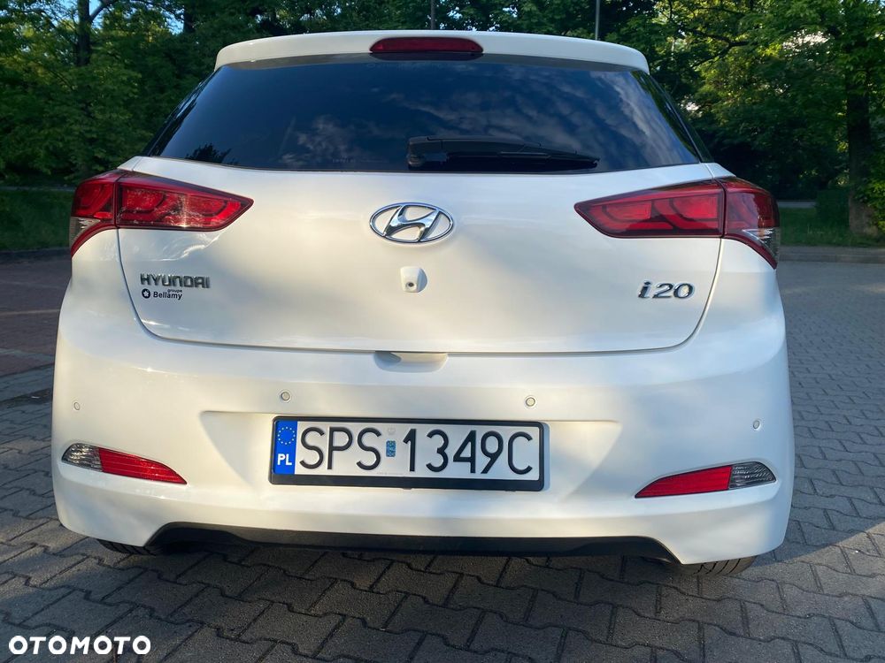 Hyundai i20 1.2 GO - 10