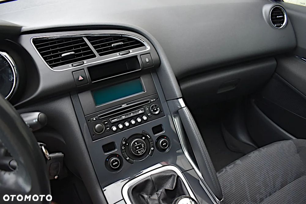 Peugeot 3008 1.6 Active - 23