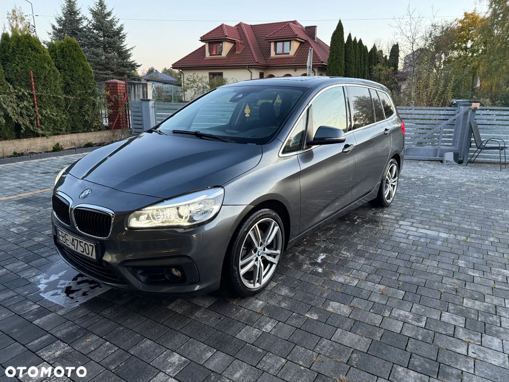 BMW Seria 2 218d - 1