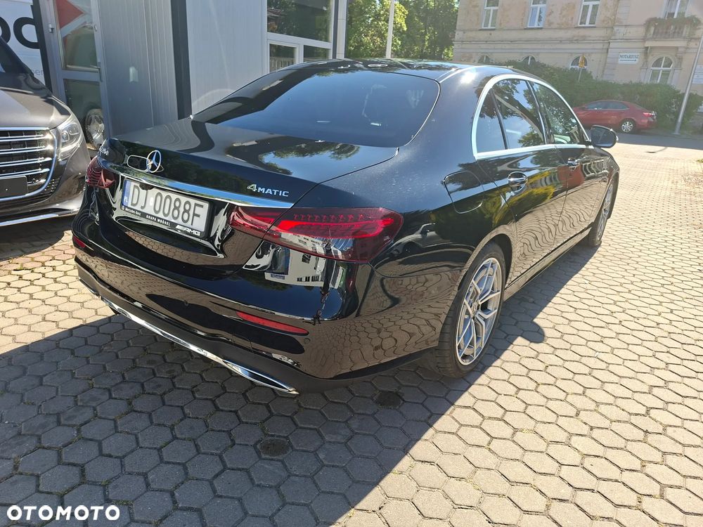 Mercedes-Benz Klasa E 220 d 4-Matic AMG - 3