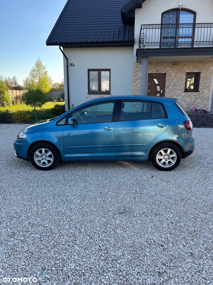 Volkswagen Golf Plus 1.6 FSI Trendline - 4