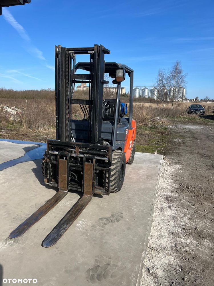 Toyota Toyota Tonero 82-8FGGF25 - 2