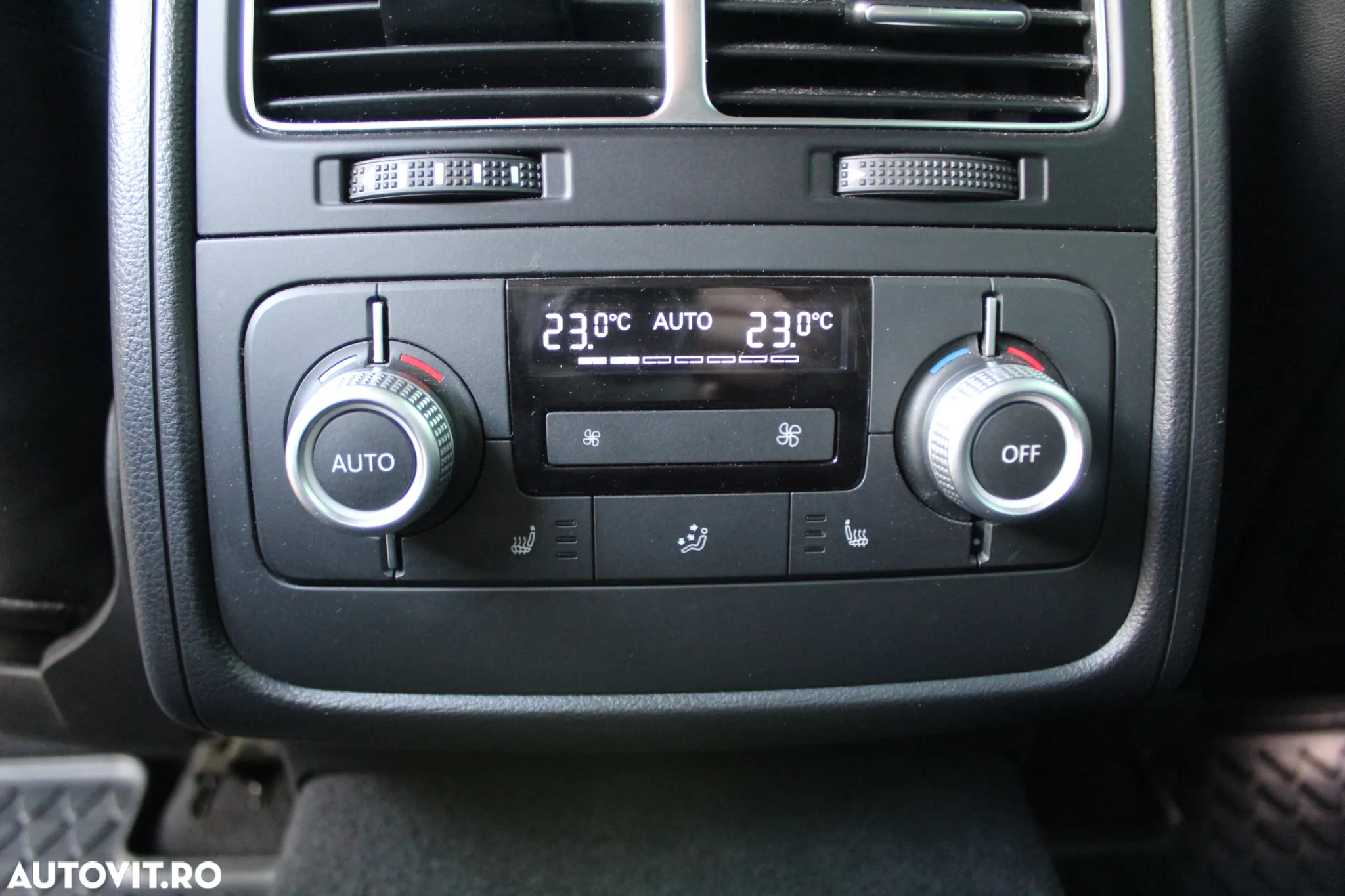 Volkswagen Touareg V6 TDI BMT Supreme Plus - 10