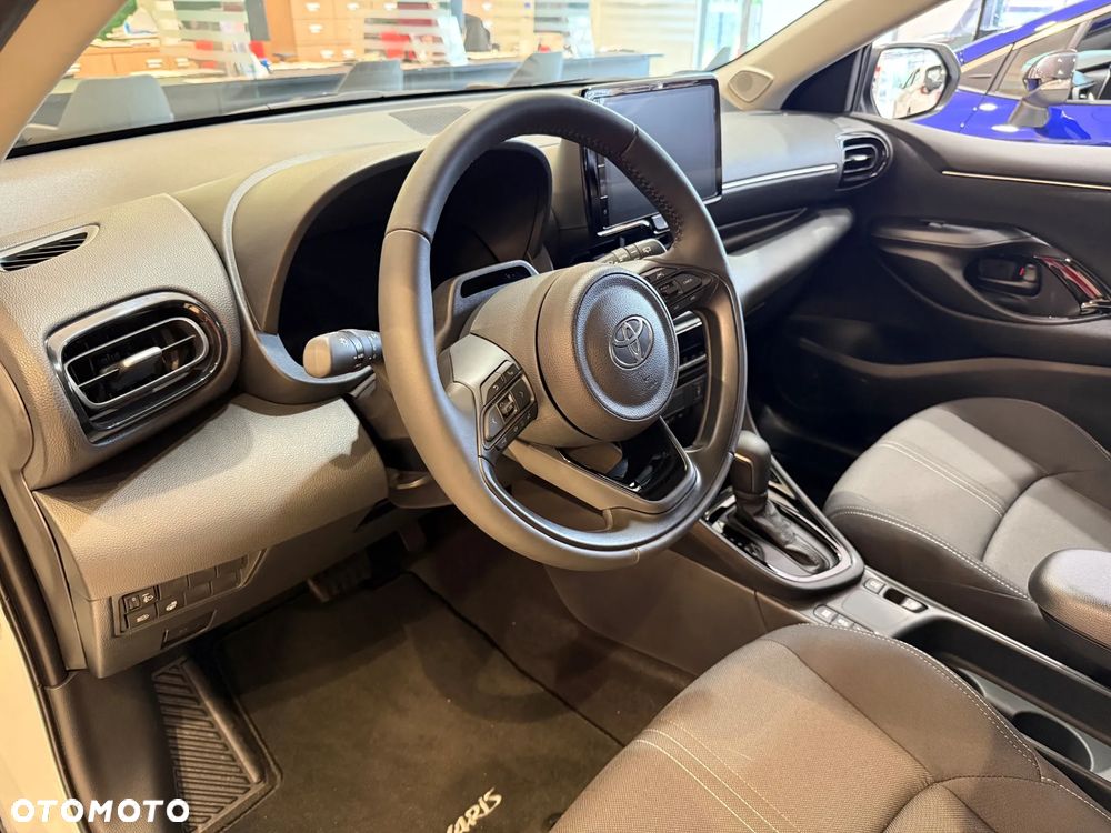 Toyota Yaris - 3
