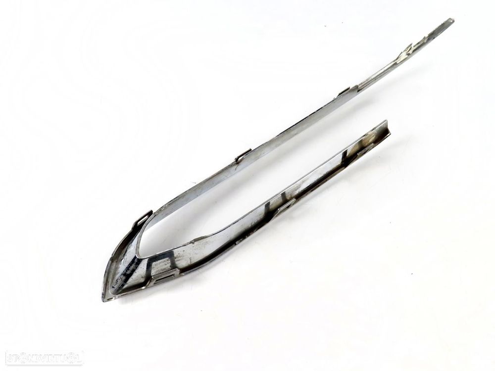 Friso parachoques Direito/Frente Usado / Original BMW 5 (F10)/BMW 5 Touring (F11... - 3