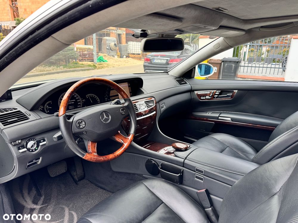 Mercedes-Benz CL 500 7G-TRONIC - 27