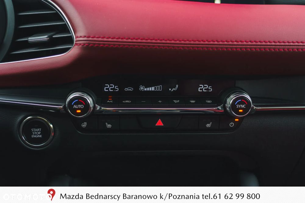 Mazda 3 2.0 mHEV Takumi - 38