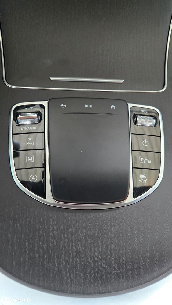 Mercedes-Benz GLC 300 4-Matic - 16