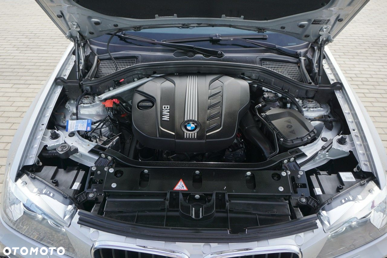 BMW X3 xDrive20d - 28