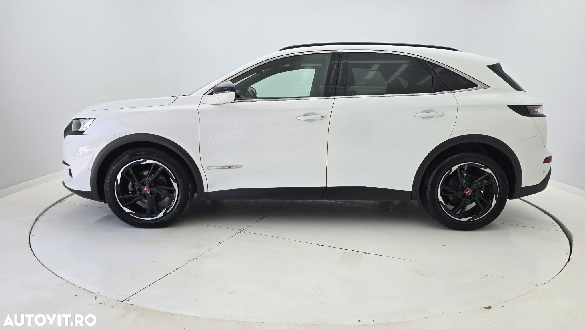 DS Automobiles DS 7 Crossback - 9