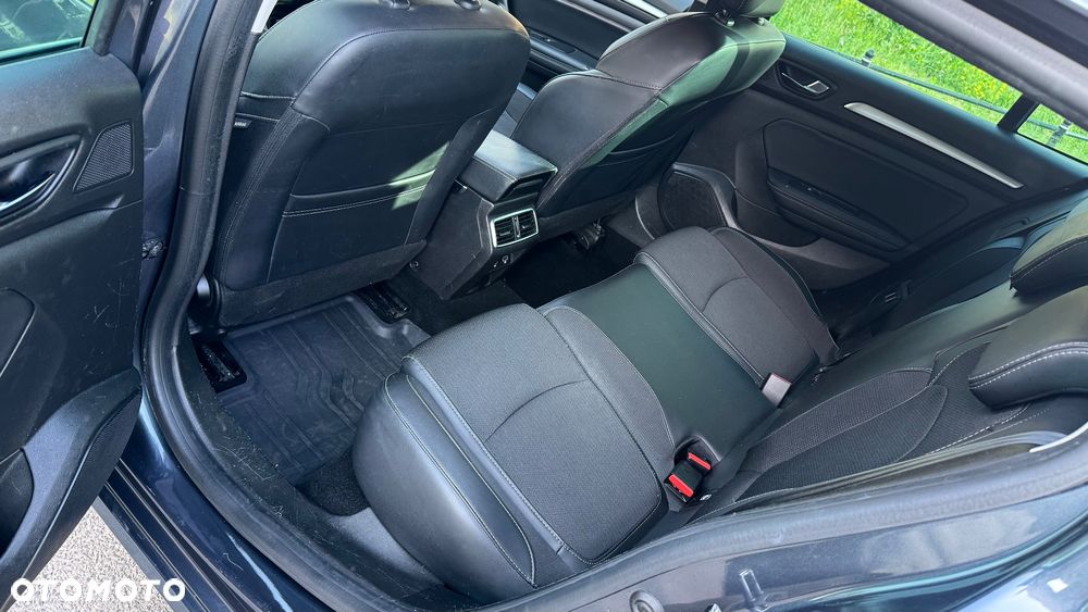 Renault Megane 1.3 TCe FAP Intens - 10