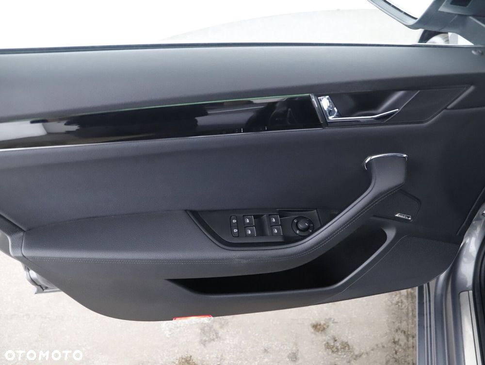 Skoda Superb 2.0 TSI 4x4 L&K DSG - 15