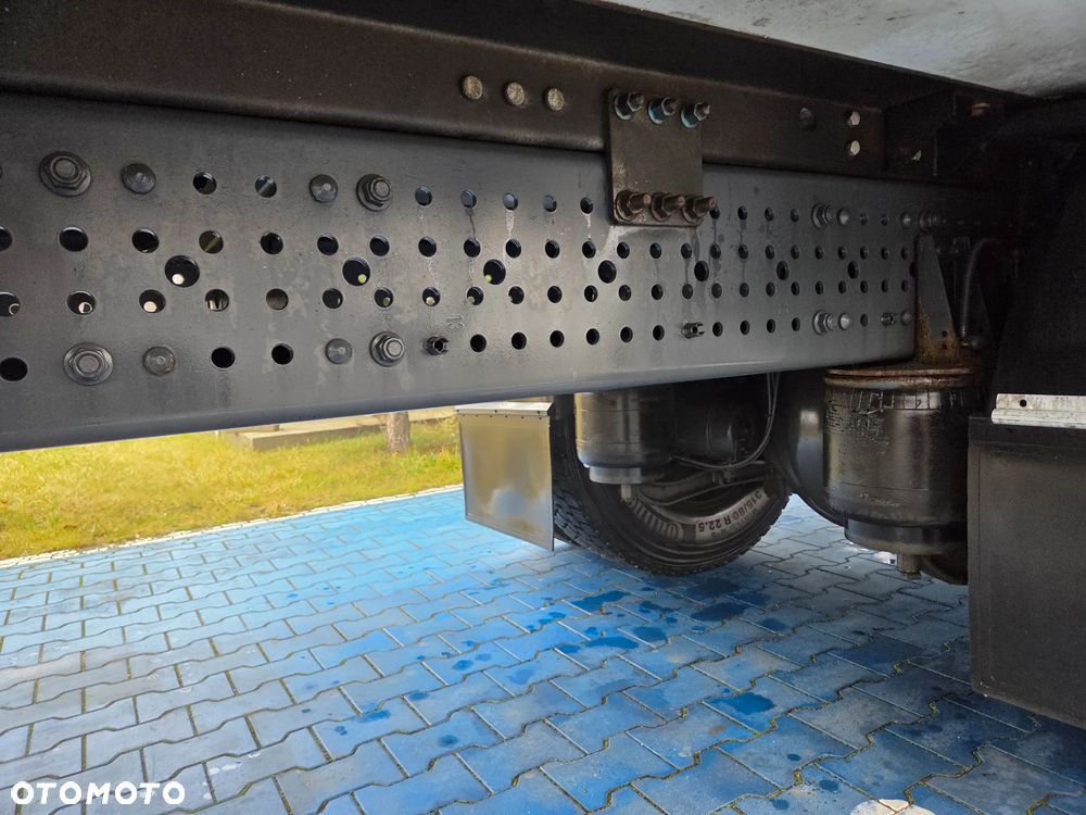 Mercedes-Benz atego antos - 27