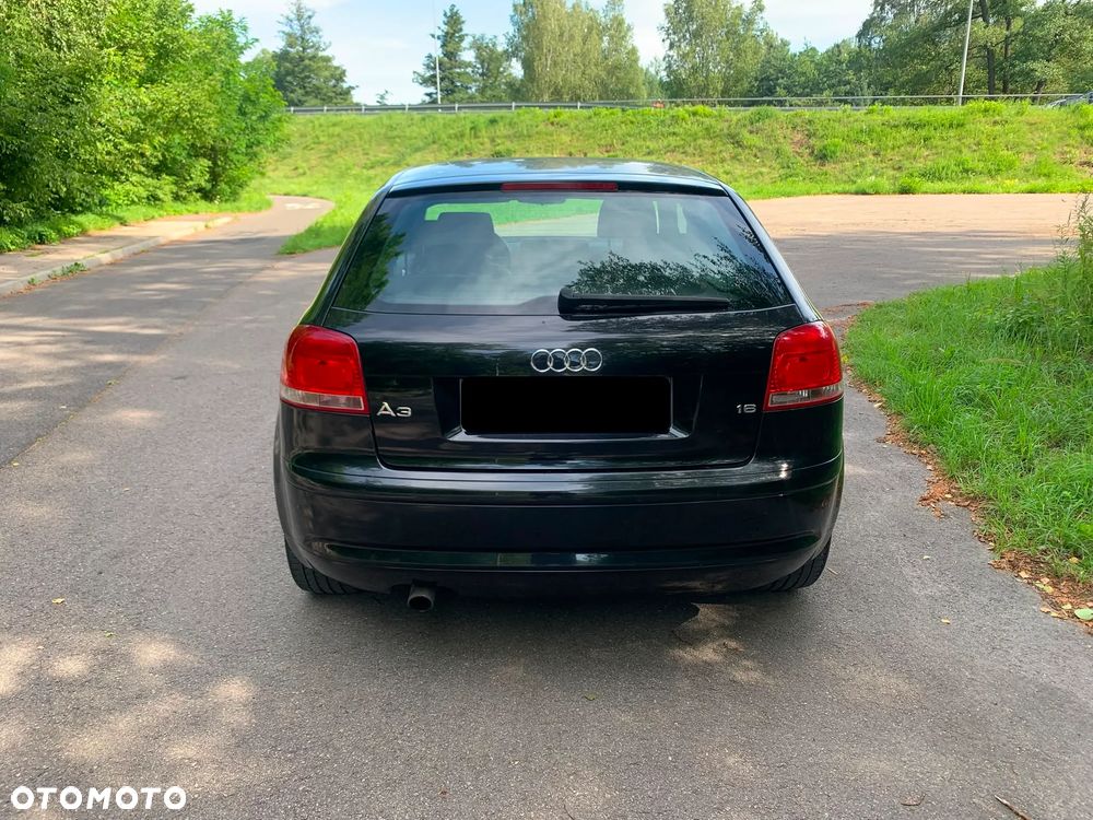 Audi A3 3-drzwiowe 1.6 Ambiente - 4