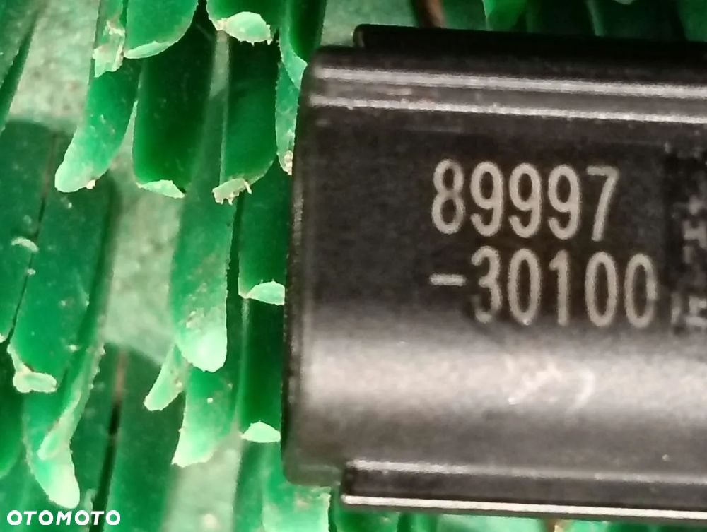 TOYOTA RAV4 od 2019r Antena Smart Key z Pasa Tylnego - 6