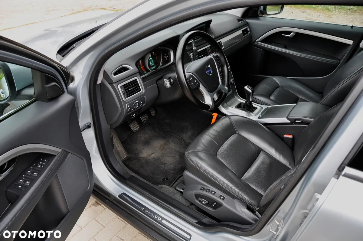 Volvo XC 70 D4 Summum - 10