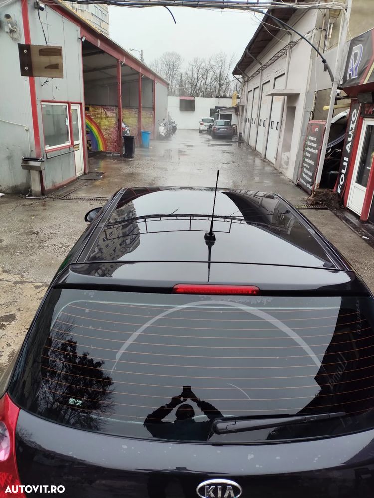 Kia Ceed Cee'd 1.4 GSL BEST - 6