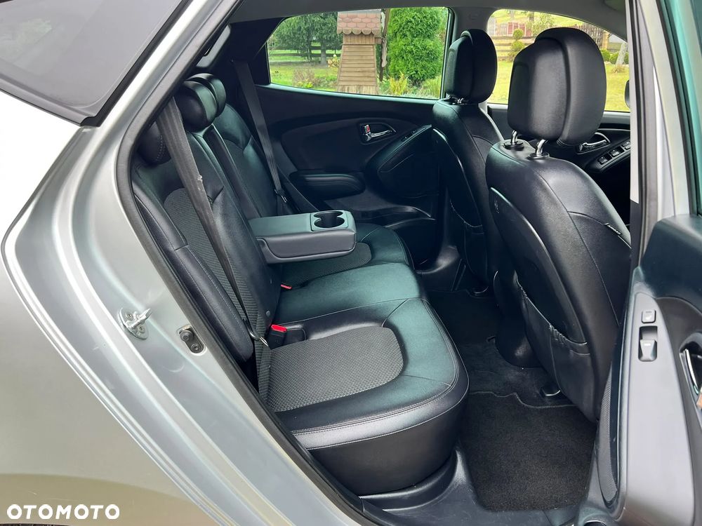 Hyundai ix35 1.7 CRDi Premium 2WD - 16
