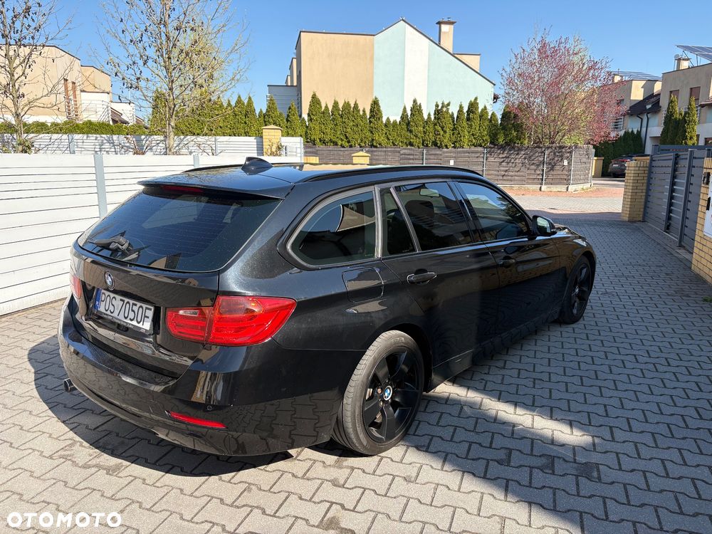 BMW Seria 3 320d Efficient Dynamics Edition Blue Perf Luxury Line - 6