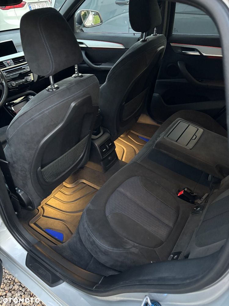 BMW X1 xDrive20d M Sport - 9
