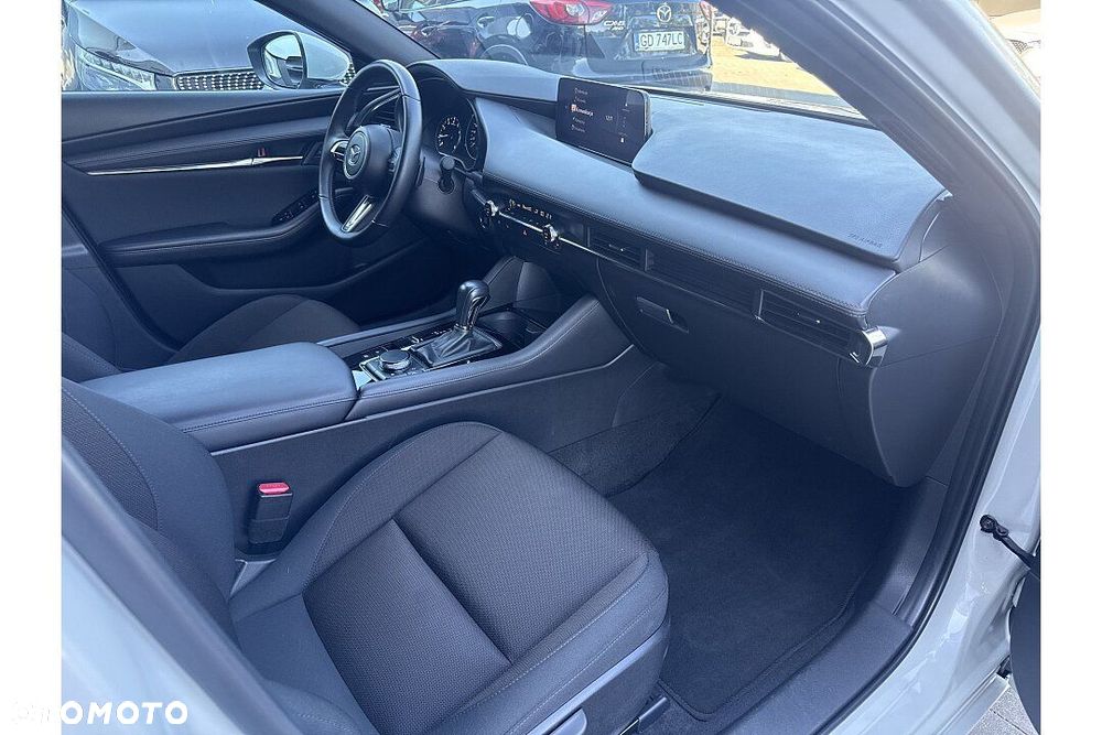 Mazda 3 - 24