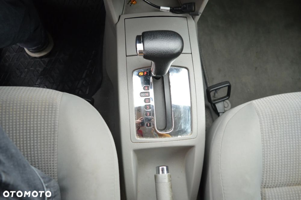 Volkswagen Polo 1.4 Automatik Comfortline - 17