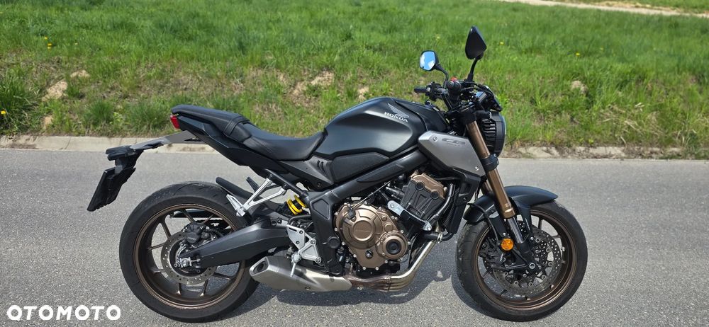 Honda CB - 4