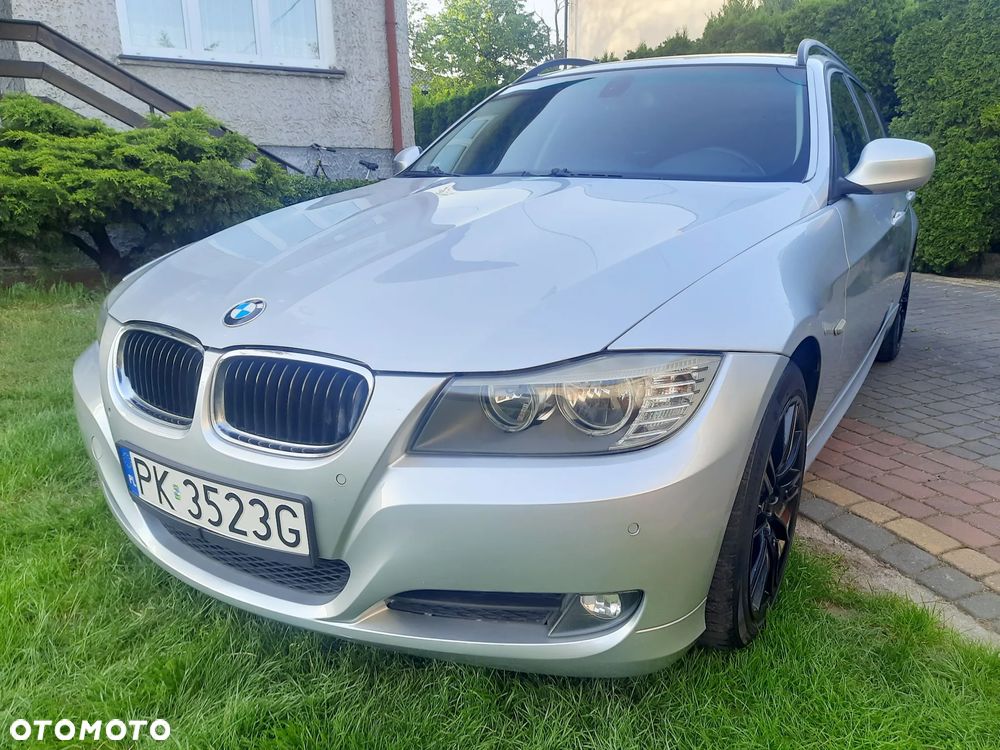 BMW Seria 3 318d - 3