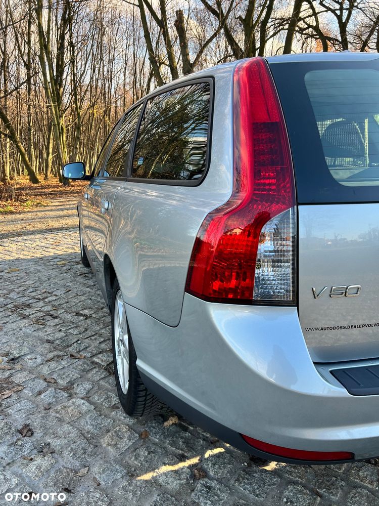 Volvo V50 2.0D - 12