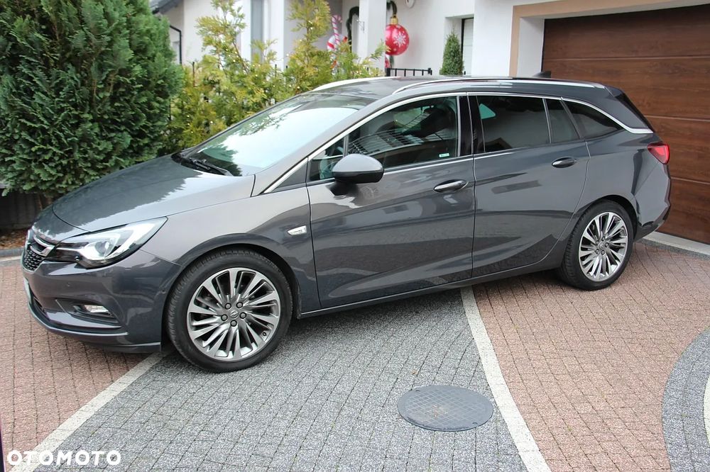 Opel Astra 1.6 CDTI Cosmo - 2