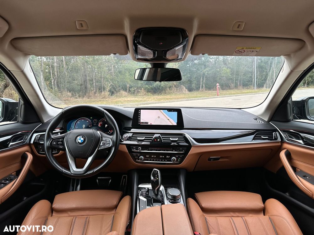 BMW Seria 5 520d AT - 10