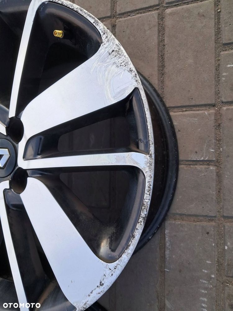 renault clio iv felgi aluminiowe 17" 4x100 - 15