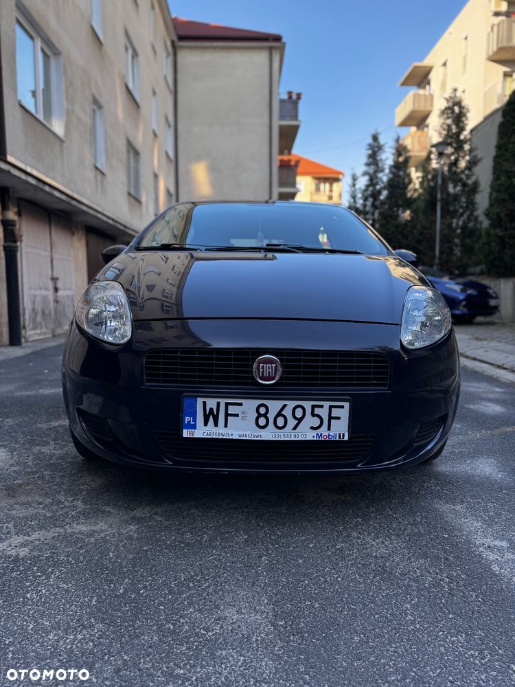 Fiat Grande Punto Actual 1.4 8V Estiva Blue&Me Euro5 - 2