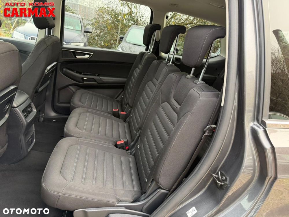 Ford Galaxy - 14