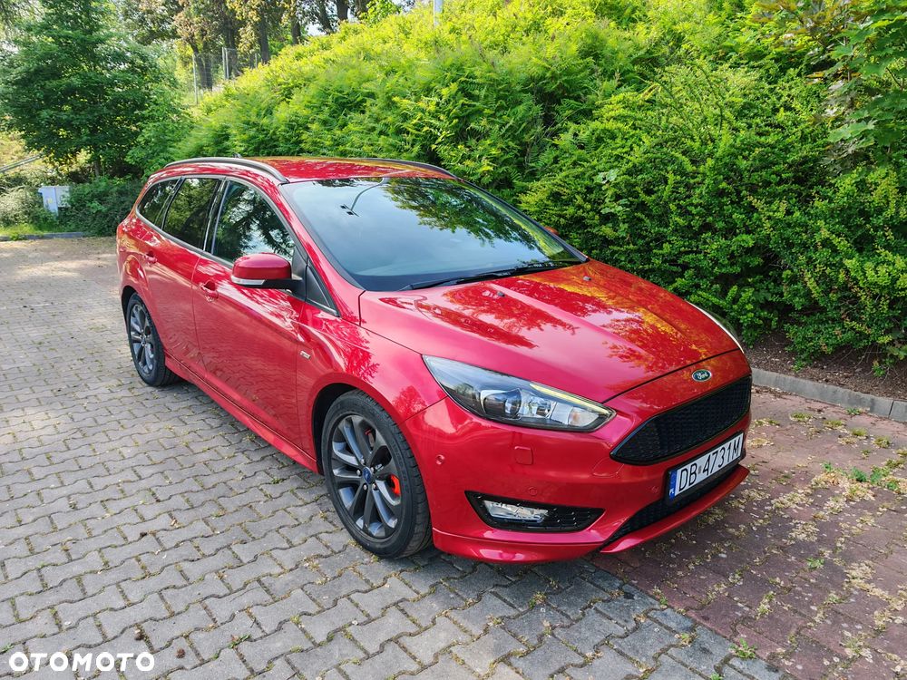 Ford Focus 1.5 EcoBoost STart-Stopp-System ST-LINE - 2
