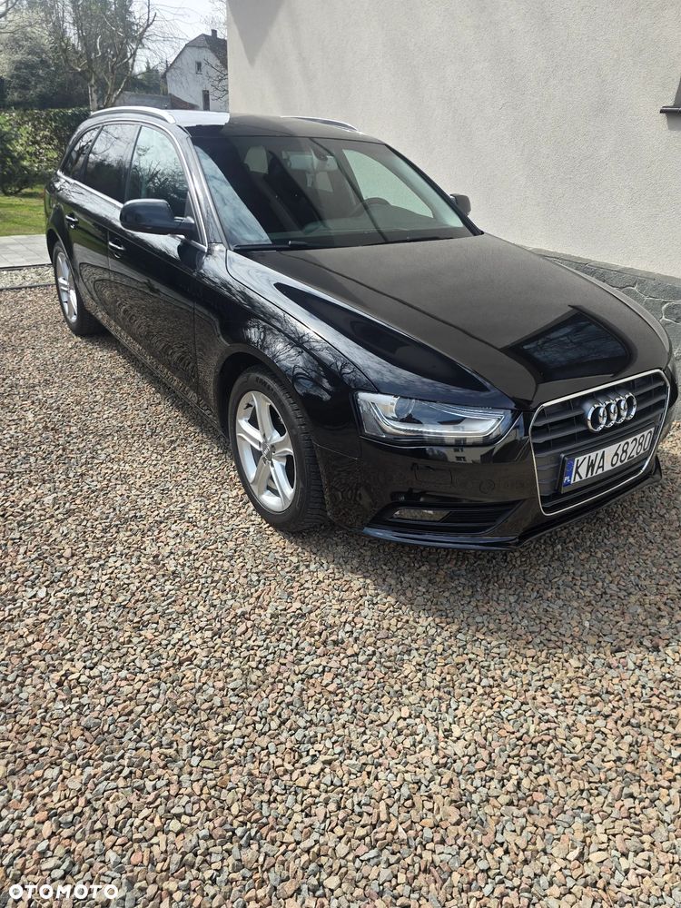 Audi A4 Avant - 1
