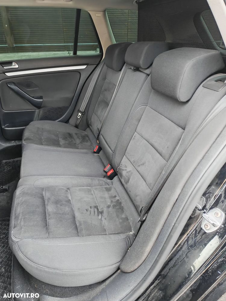 Volkswagen Golf 2.0 TDI DPF Highline - 10