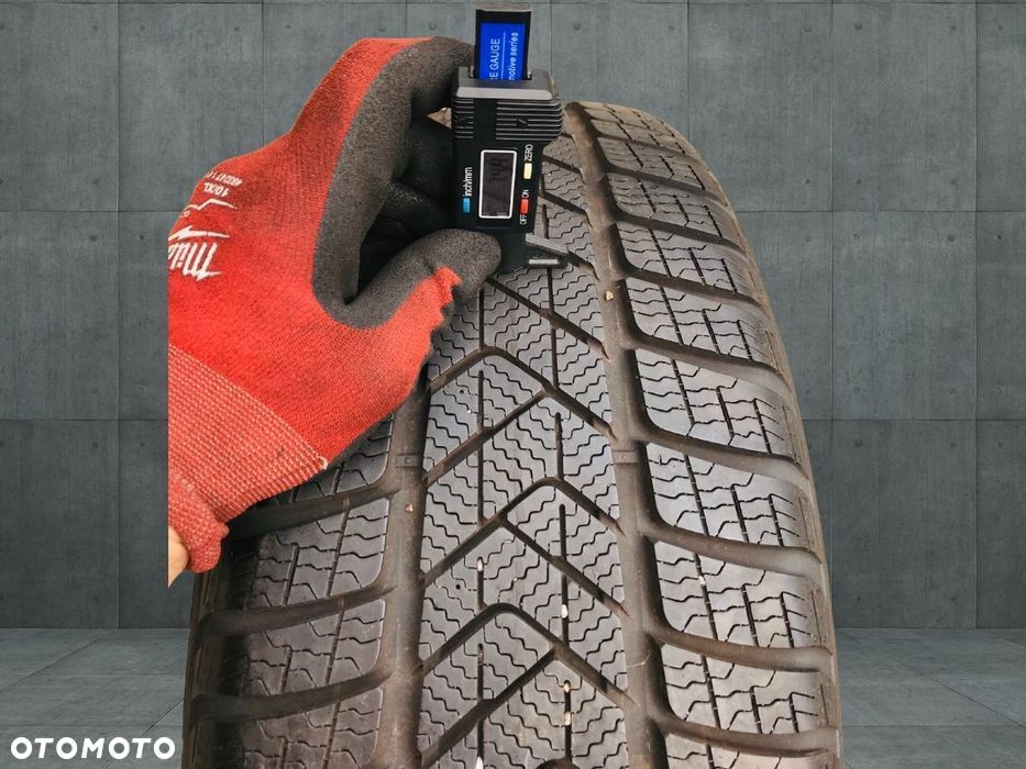 Opony zimowe 225/50R17 Pirelli Sottozero 3 - 3