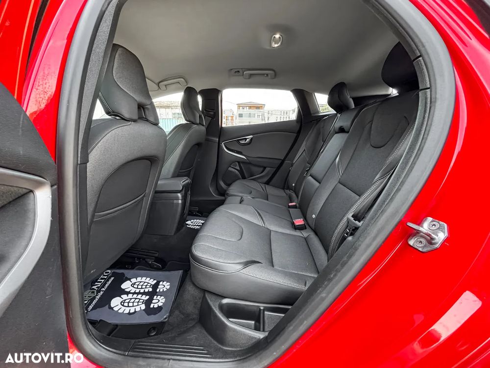 Volvo V40 Cross Country D2 Geartronic - 9