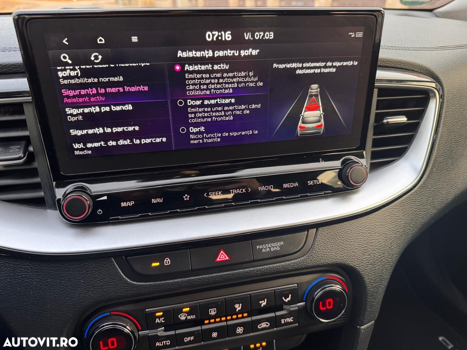 Kia Ceed 1.6 CRDi (48V Mild-Hybrid) DCT7 Vision - 11