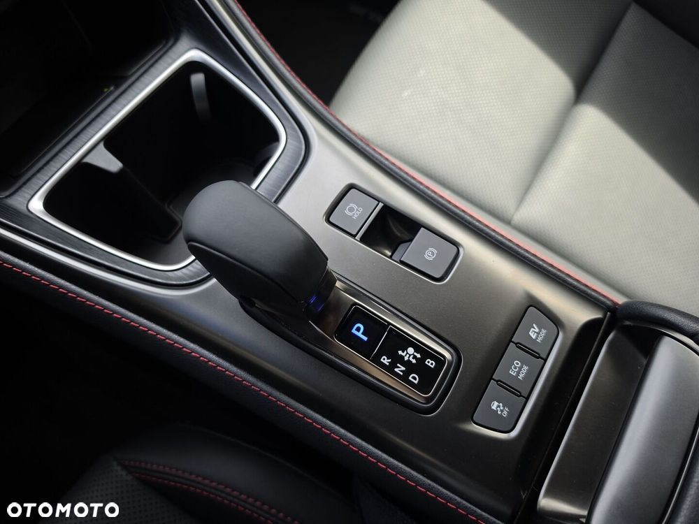 Lexus LBX 1.5 Hybrid Emotion - 16
