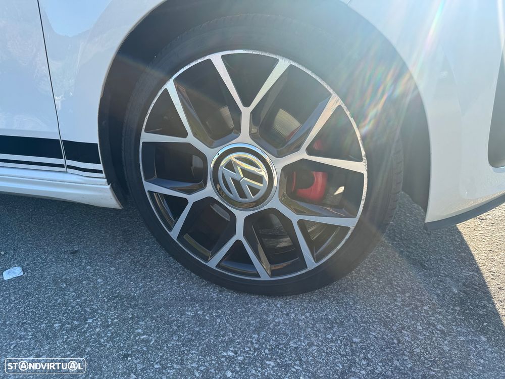 VW Up! GTI - 21