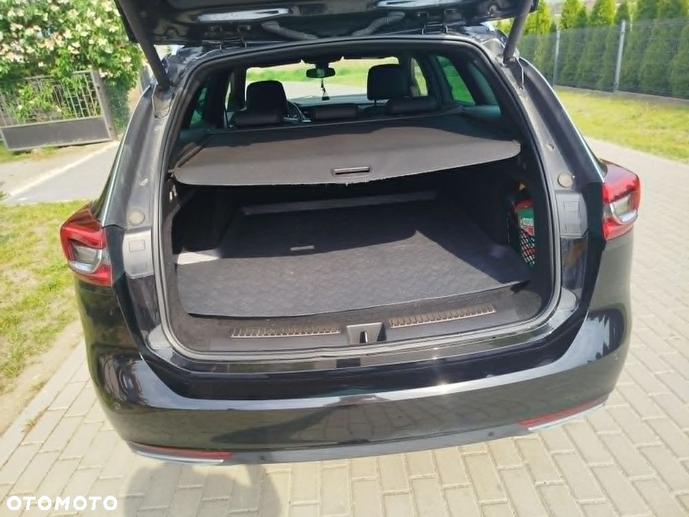 Opel Insignia - 18
