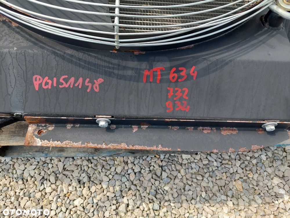 Chłodnica cieczy oleju wody zespół chłodnic intercooler Manitou MT 634,732,932 - 2