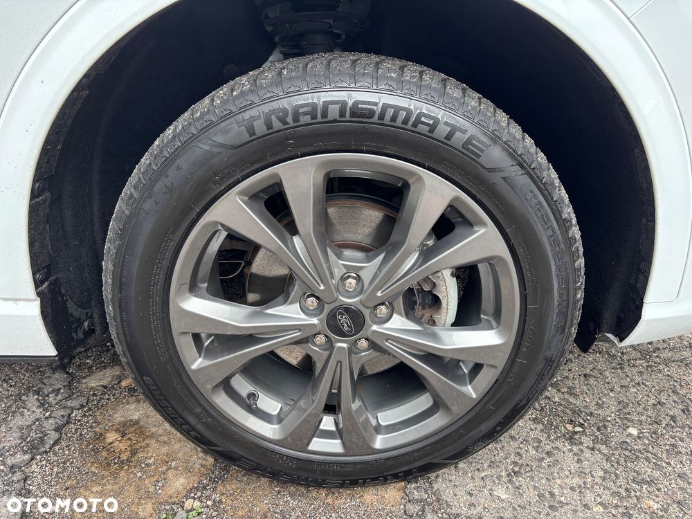 Ford Kuga - 15