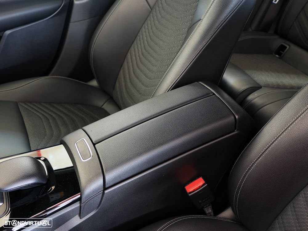 Mercedes-Benz A 250 e Style Plus - 48