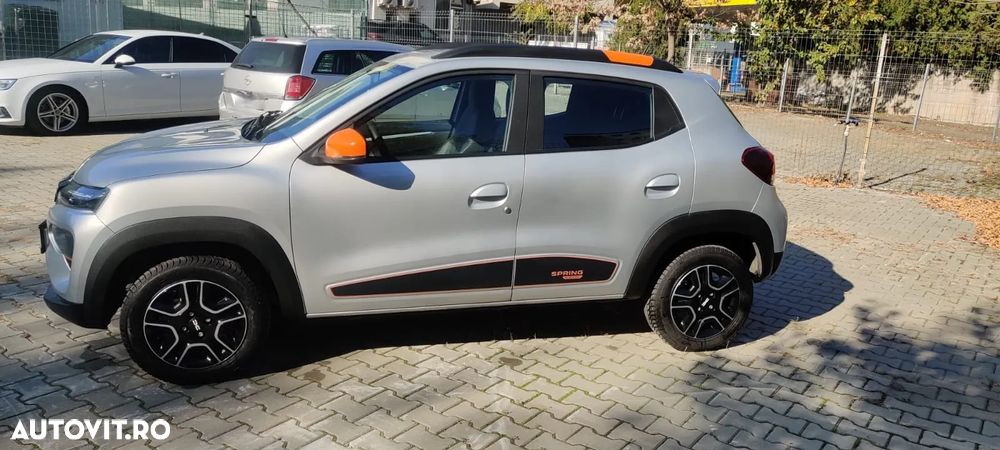 Dacia Spring Expression - 5