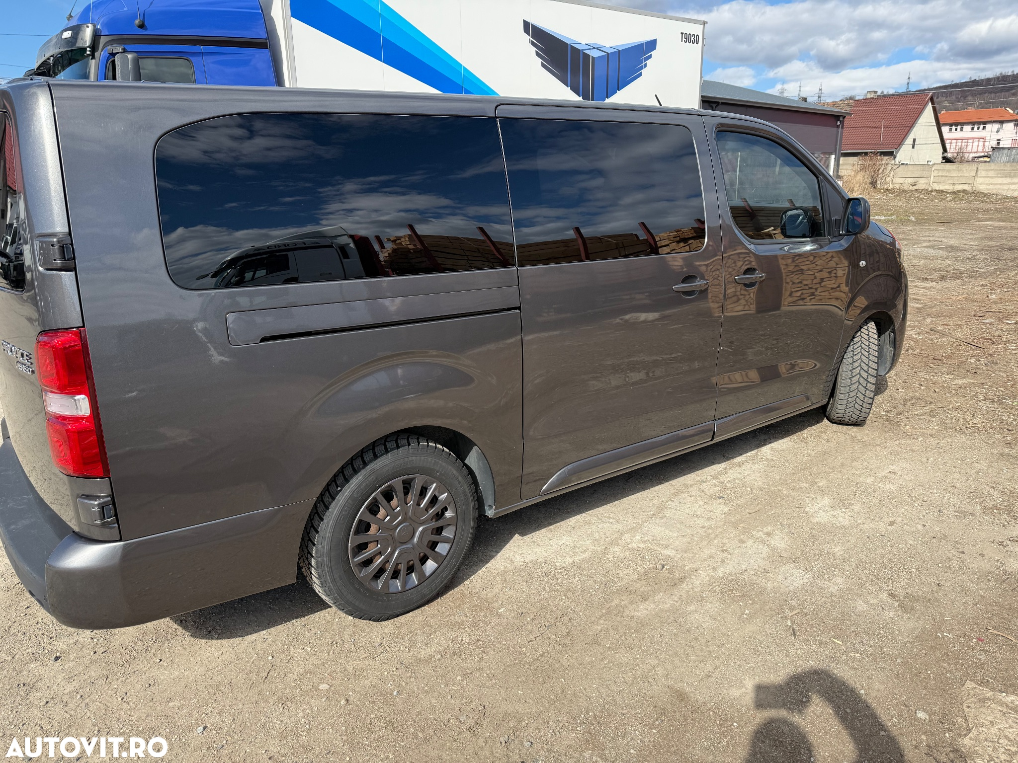 Toyota Proace Verso 1.5 D-4D 120CP 8+1 L2H1 Base+ - 3