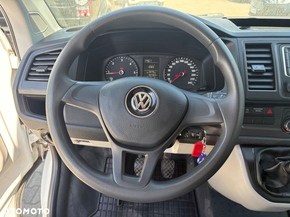 Volkswagen Transporter - 20