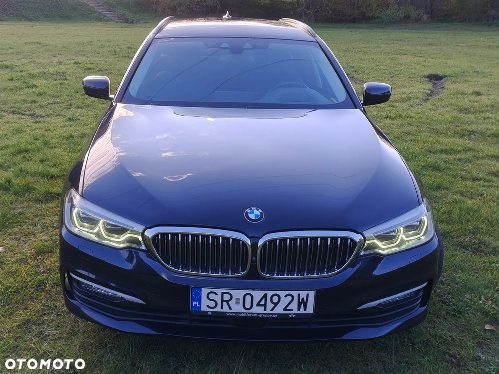 BMW Seria 5 525d - 2